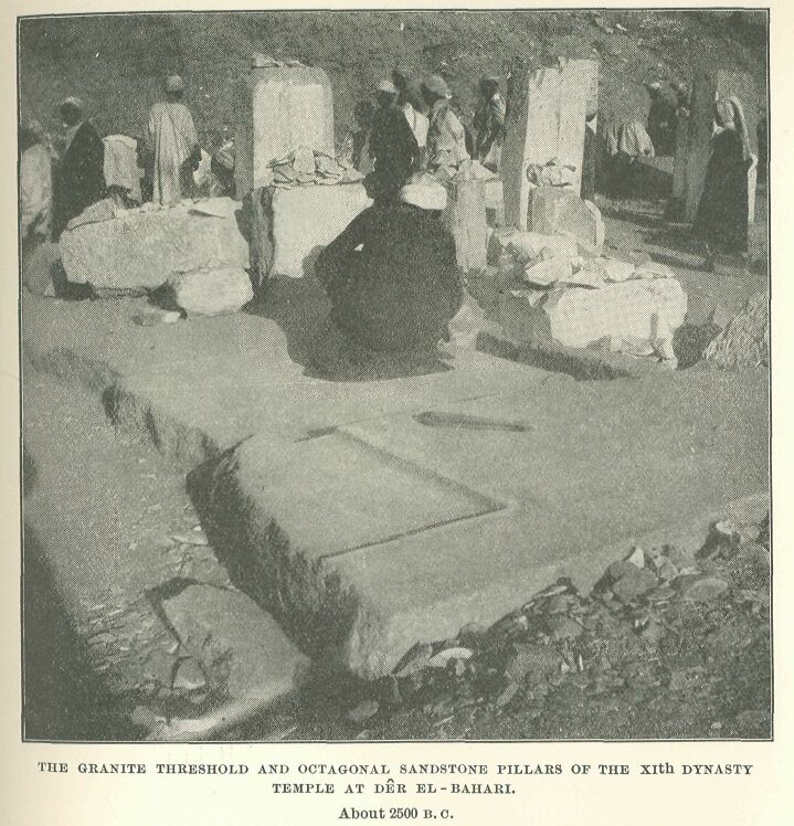 327.jpg Granite Threshold and Octagonal Sandstone
Pillars 
