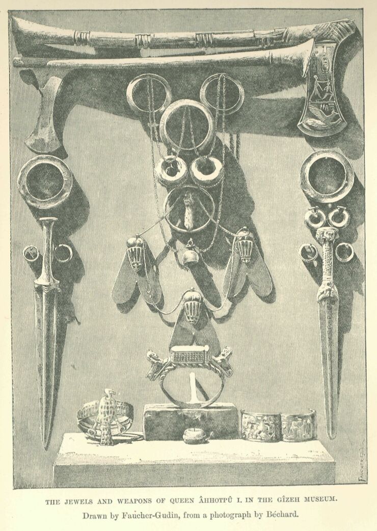 137.jpg the Jewels and Weapons of Queen �hhhotp� I. In The G�zeh Museum 