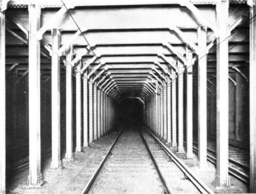 STANDARD STEEL CONSTRUCTION IN TUNNEL&mdash;THIRD RAIL PROTECTION NOT SHOWN