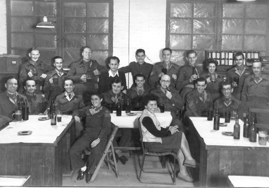 CLERICAL STAFF�No.2�BASE WORKSHOPS. AFTER VJ DAY