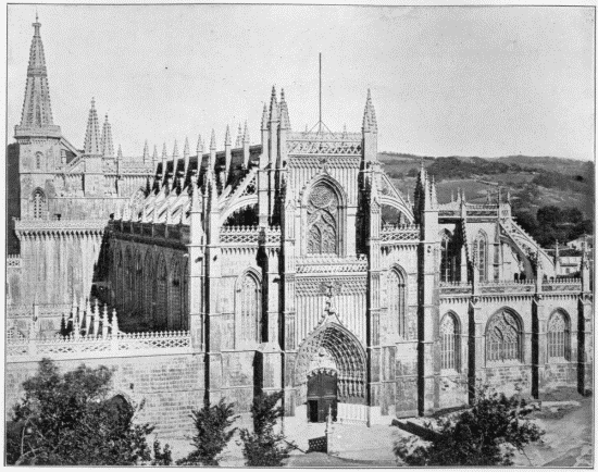 FIG. 33.BatalhaWest Front of Church.

From a photograph by E. Biel & Co., Oporto.