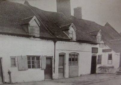 Old Bull&rsquo;s Head